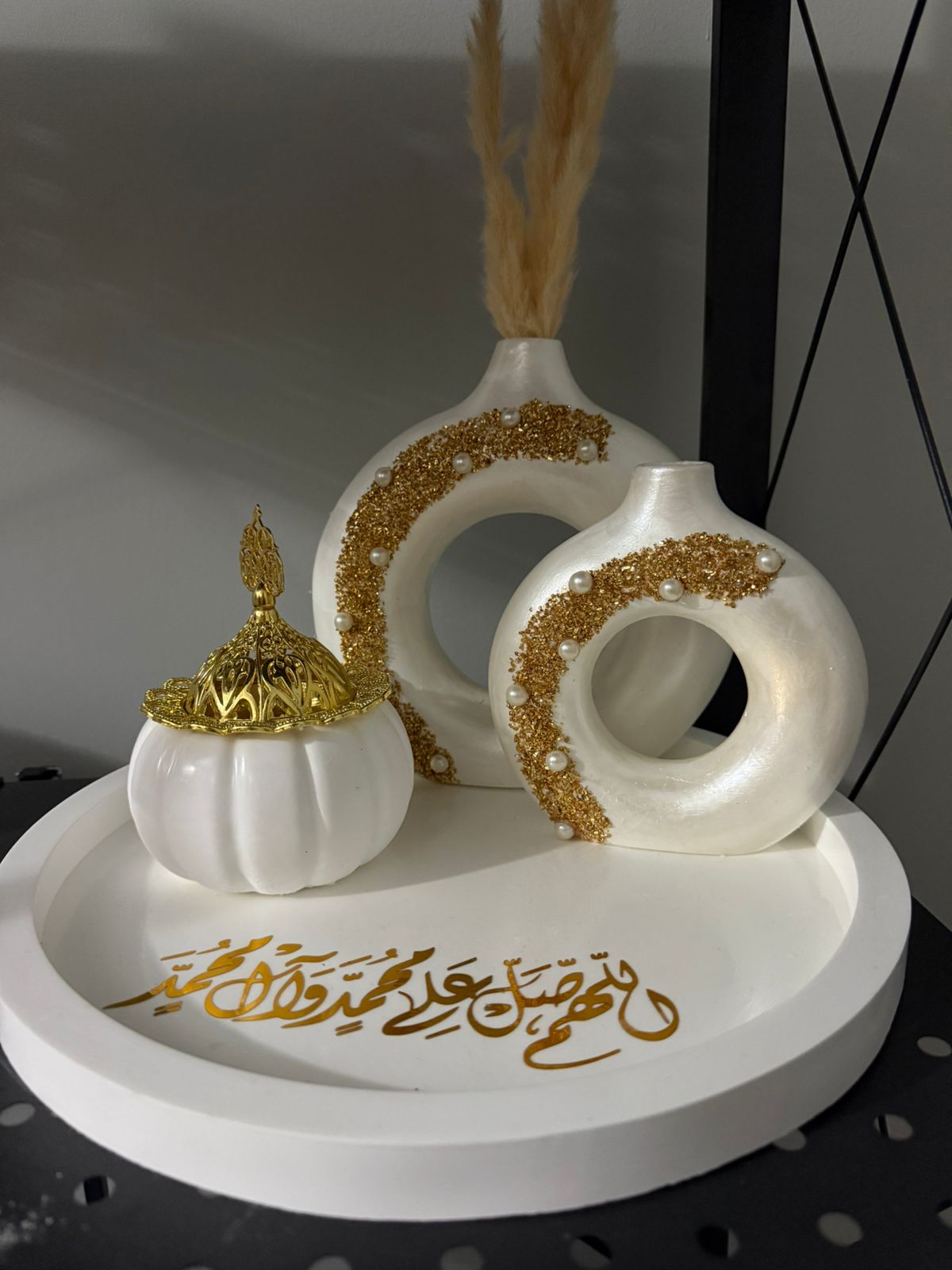 دونات الحجر الابيض